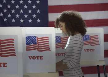 Poll: Crypto Ownership Widespread Among Voter Demographics