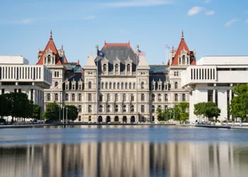 Letter: New York A 954